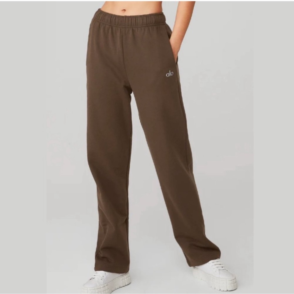 Alo Yoga espresso accolade sweatpants